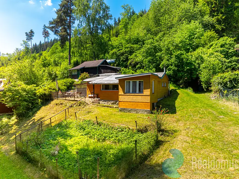 Prodej chaty 44 m², pozemek 658 m², Boršov nad Vltavou – náhled fotky 1