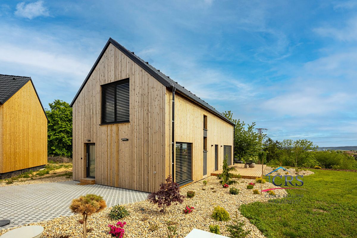 Prodej rodinného domu 140 m², pozemek 793 m², Nová Ves pod Pleší – fotka 1 z 3