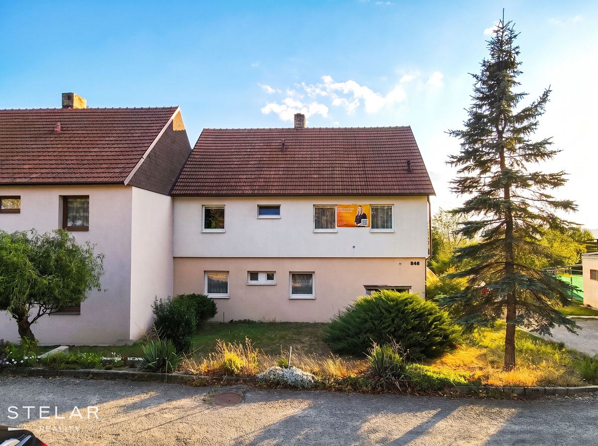 Prodej rodinného domu 296 m², pozemek 855 m²