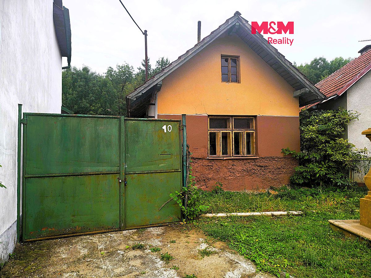 Prodej rodinného domu 70 m², pozemek 379 m²