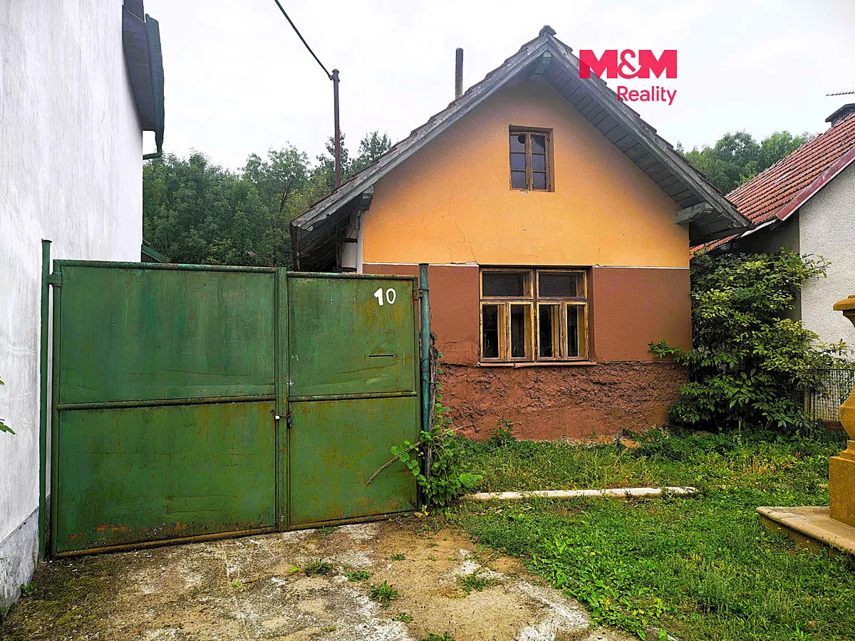 Prodej rodinného domu 70 m², pozemek 379 m²