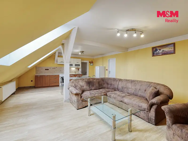 Prodej rodinného domu 152 m², pozemek 386 m², Bohy – náhled fotky 2