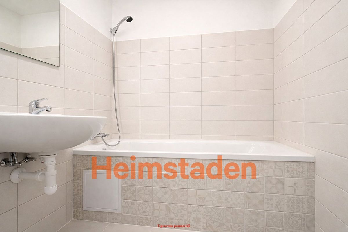 Pronájem bytu 2+1 49 m² – fotografie 4