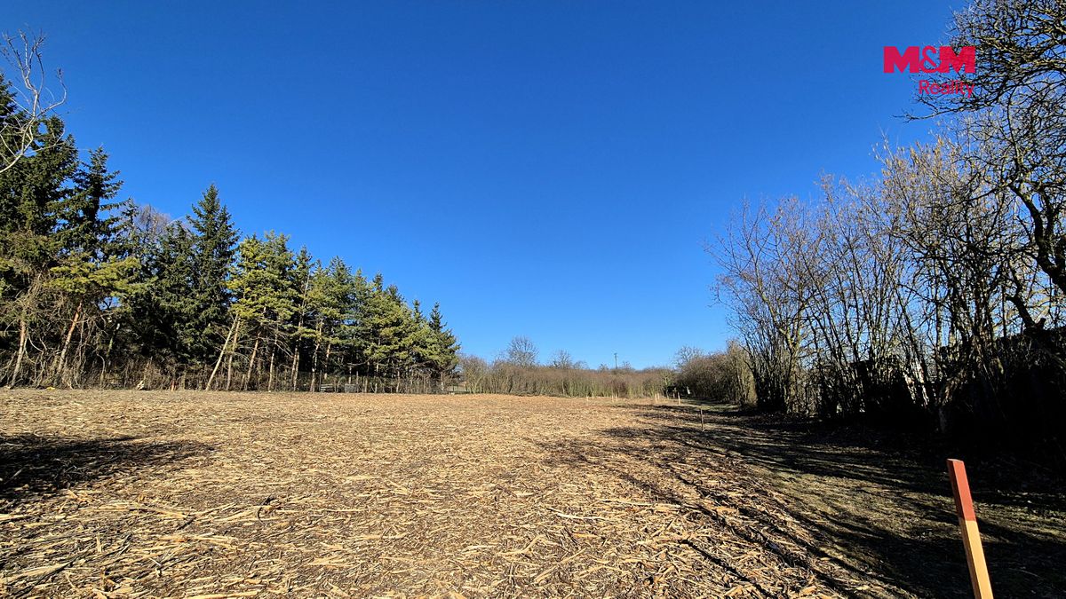 Prodej stavebního pozemku 895 m² – fotografie 4
