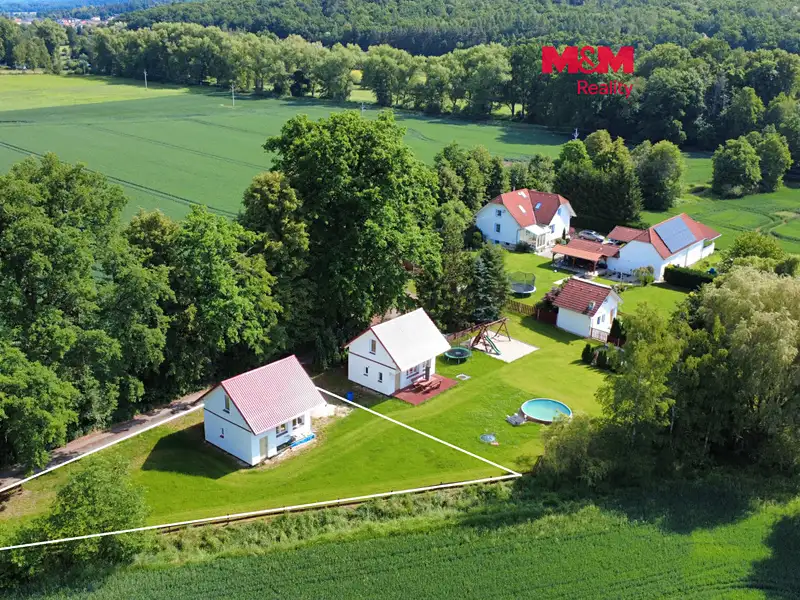 Prodej chalupy 67 m², pozemek 530 m², Protivín – náhled fotky 1