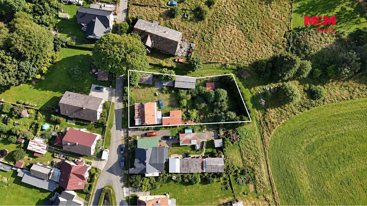 Prodej rodinného domu 208 m², pozemek 1251 m² – fotografie 4