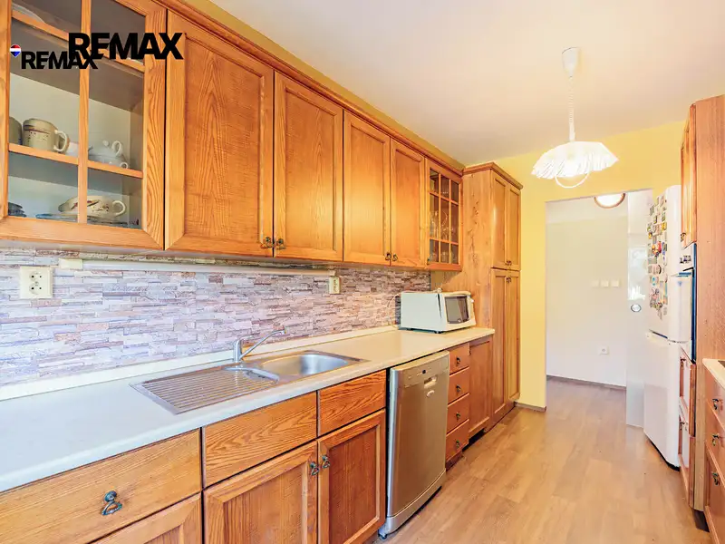 Prodej rodinného domu 100 m², pozemek 2773 m², Hlubočany – náhled fotky 3
