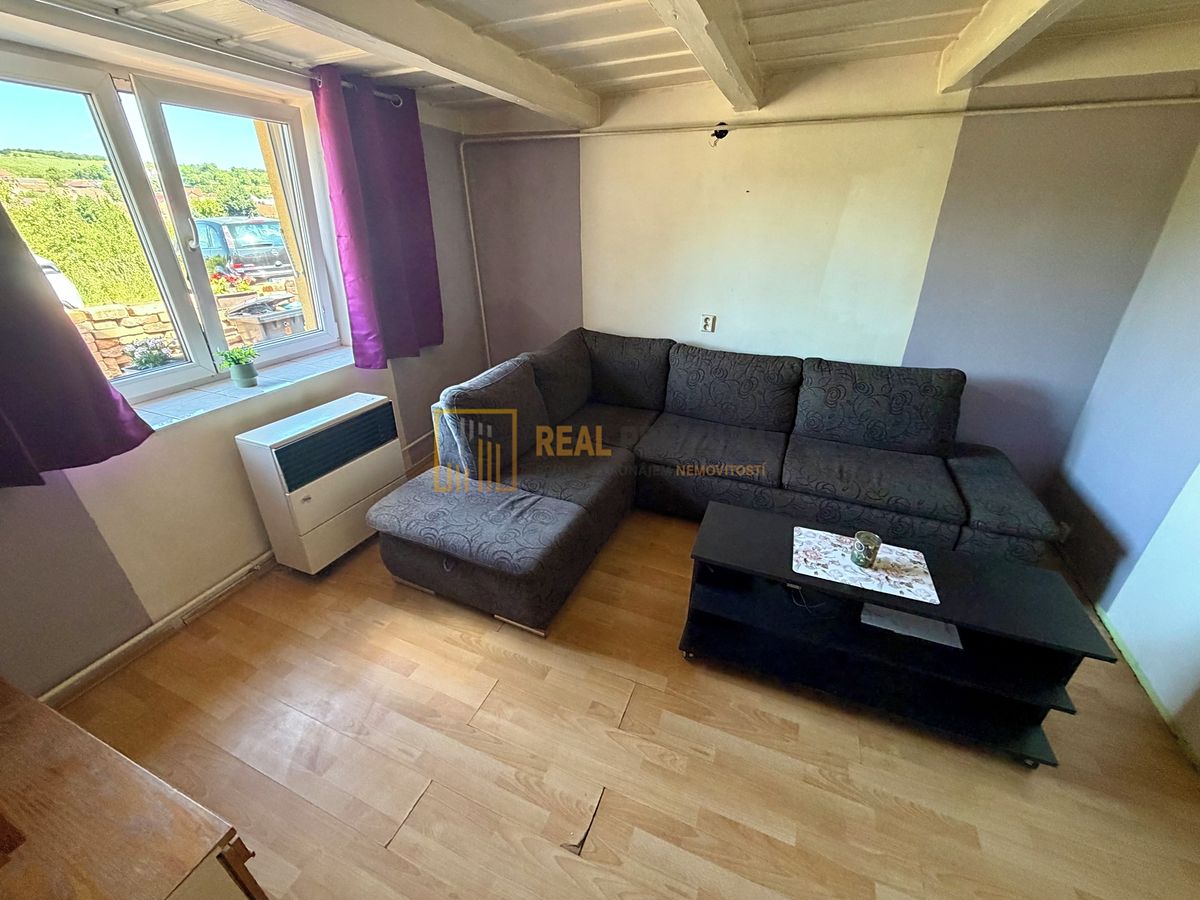 Prodej rodinného domu 74 m², pozemek 281 m² – fotografie 3