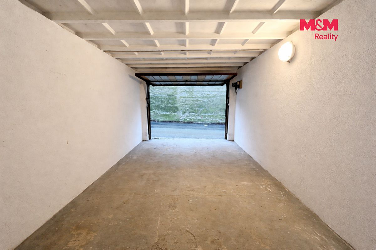 Prodej garáže 32 m² – fotografie 3