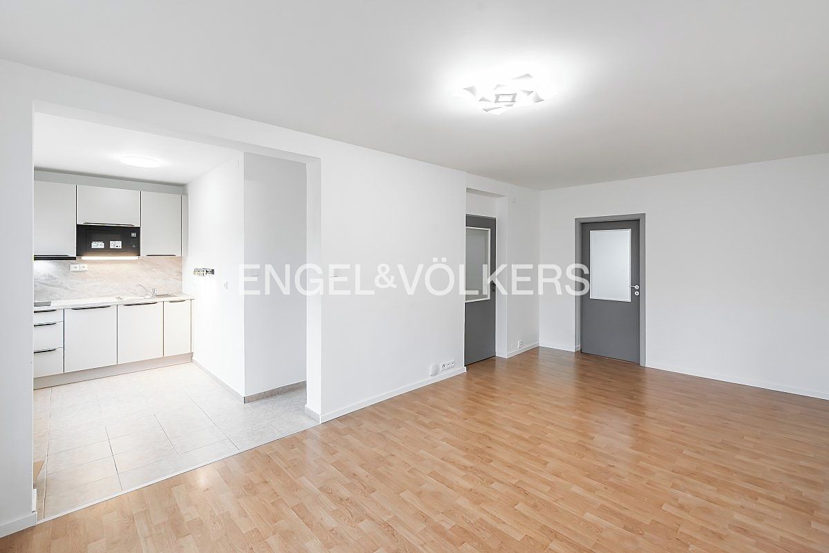 Pronájem bytu 2+kk 53 m²