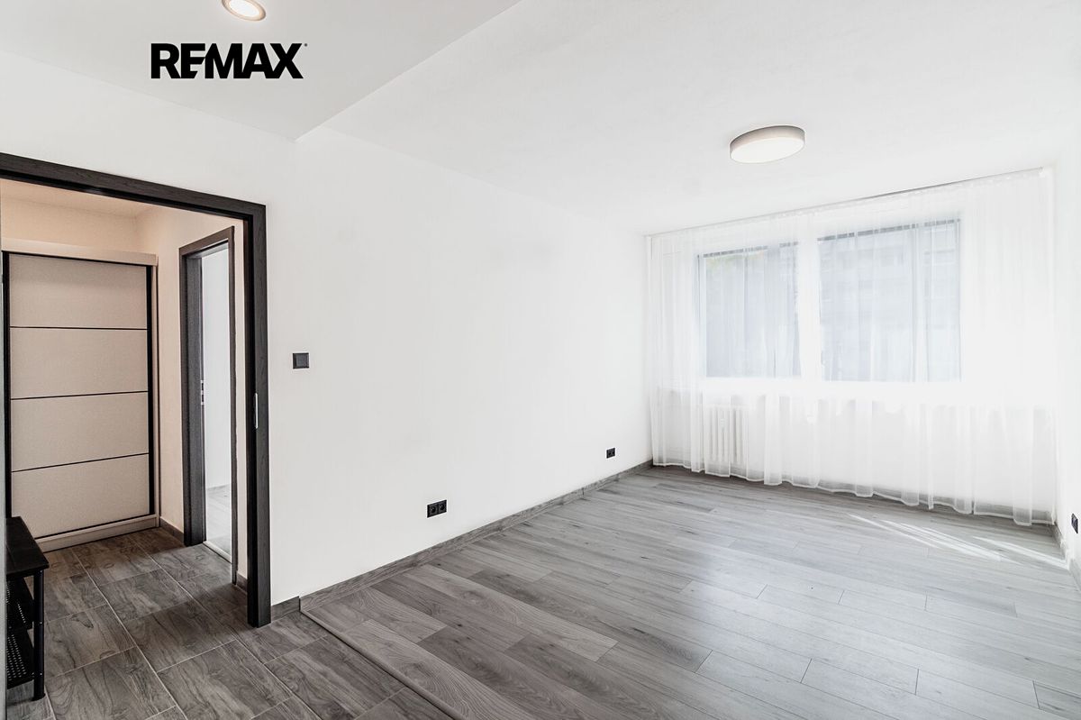 Pronájem bytu 2+kk 43 m²