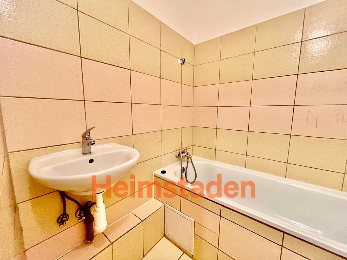 Pronájem bytu 2+kk 41 m² – fotografie 5