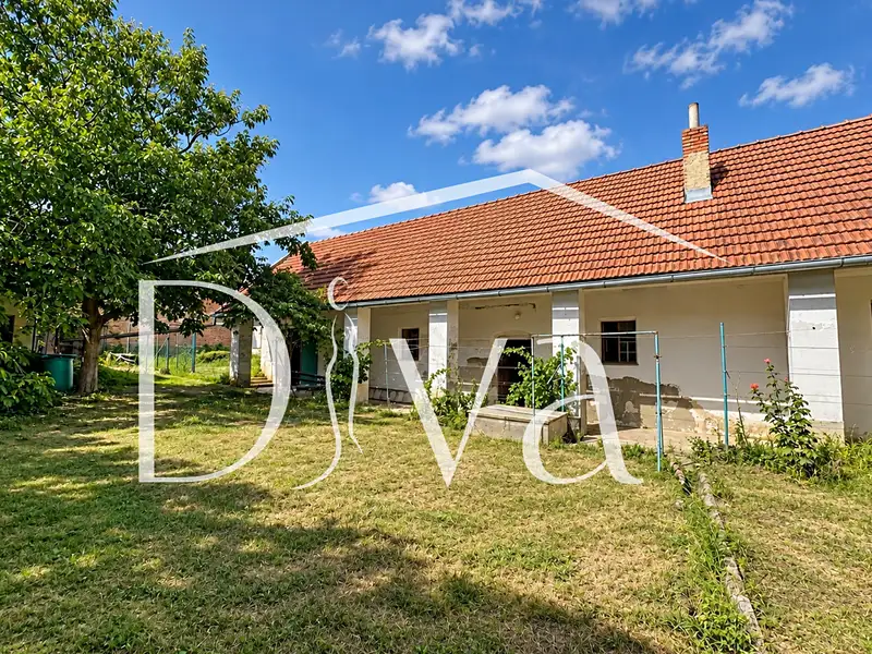 Prodej rodinného domu 180 m², pozemek 740 m², Brno – náhled fotky 2