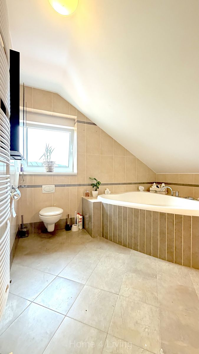 Pronájem bytu pokoje 17 m² – fotografie 3