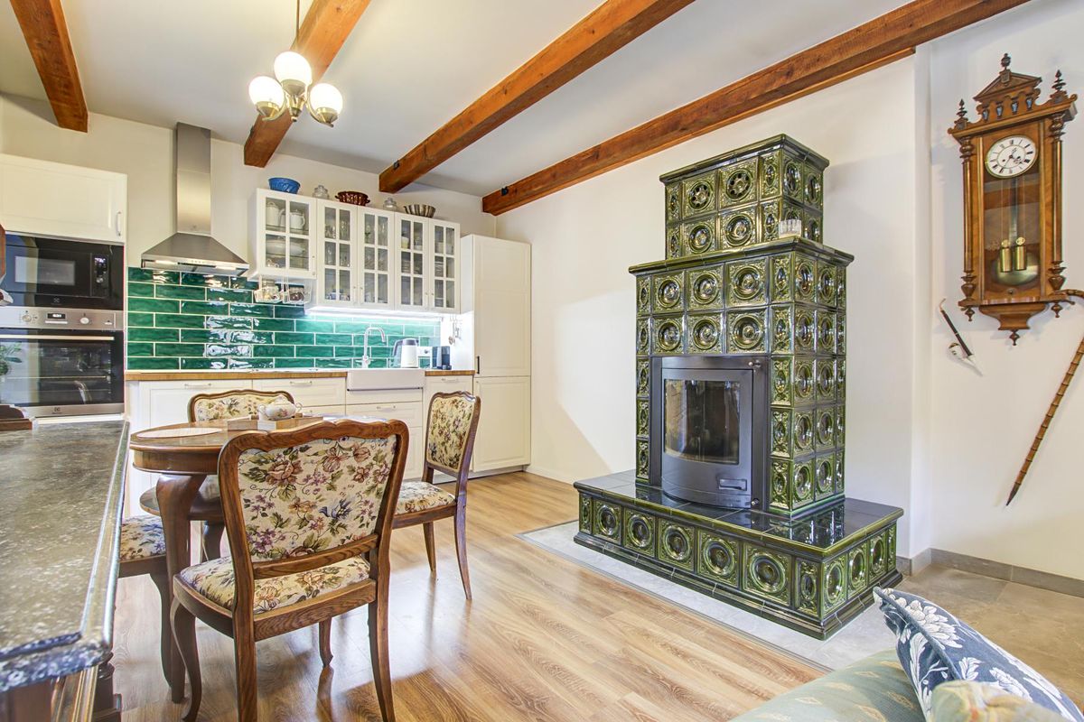 Prodej rodinného domu 190 m², pozemek 552 m² – fotografie 4