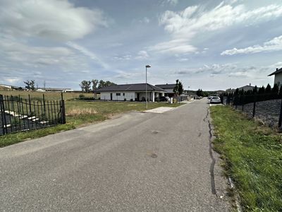 Prodej stavebního pozemku 812 m²