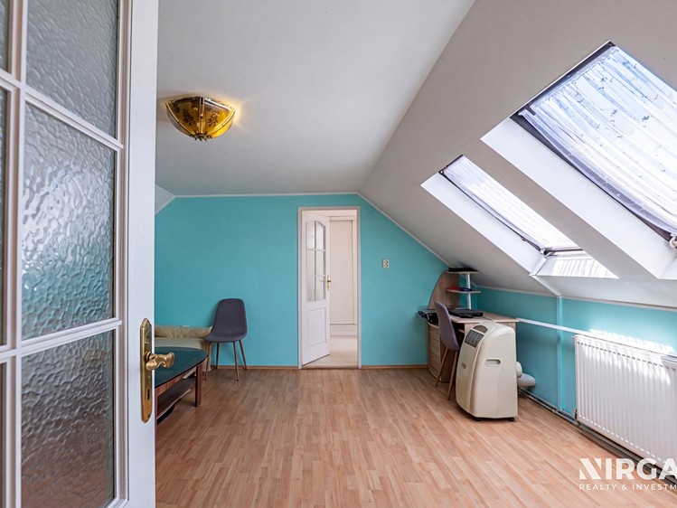 Prodej domu, 247 m² (12 z 30)