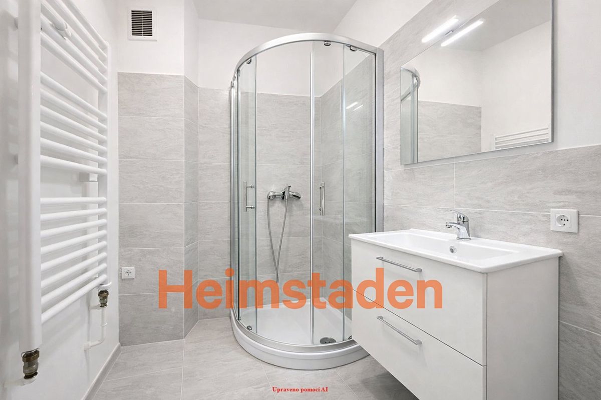Pronájem bytu 2+kk 40 m² – fotografie 4