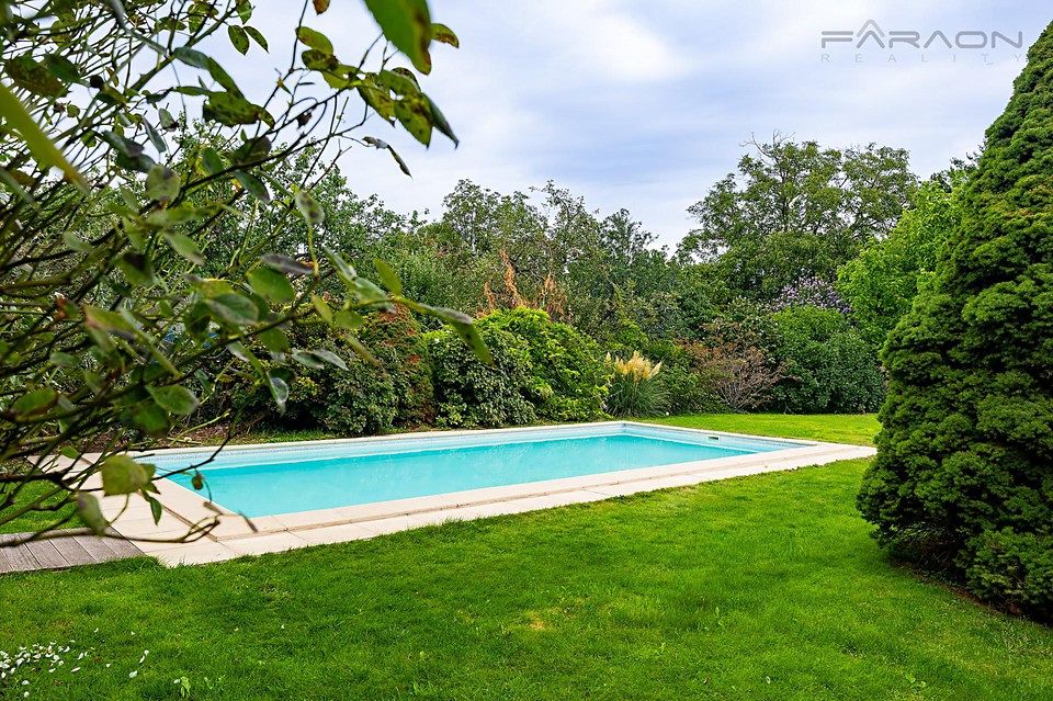 Prodej rodinného domu 287 m², pozemek 997 m² – fotografie 4