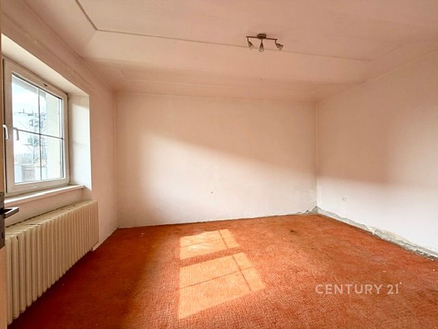 Prodej rodinného domu 278 m², pozemek 2626 m² – fotografie 2