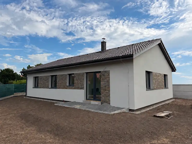 Prodej rodinného domu 116 m², pozemek 577 m², Neratovice – náhled fotky 1