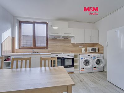 Pronájem bytu pokoje 10 m²