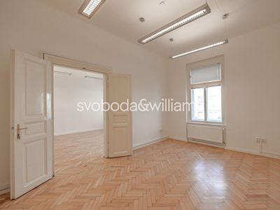 Pronájem kanceláře 104 m²