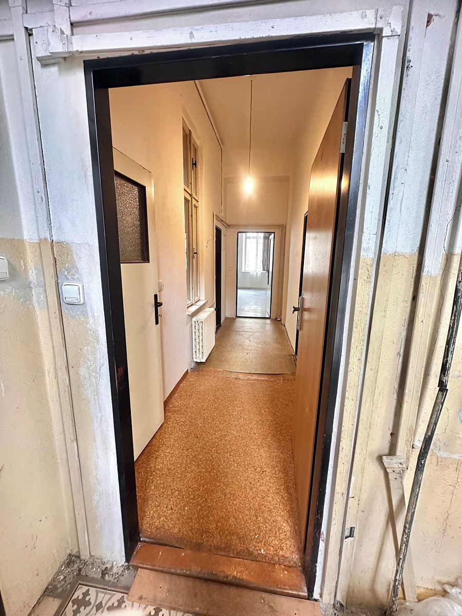 Pronájem bytu 3+1 121 m² – fotografie 3