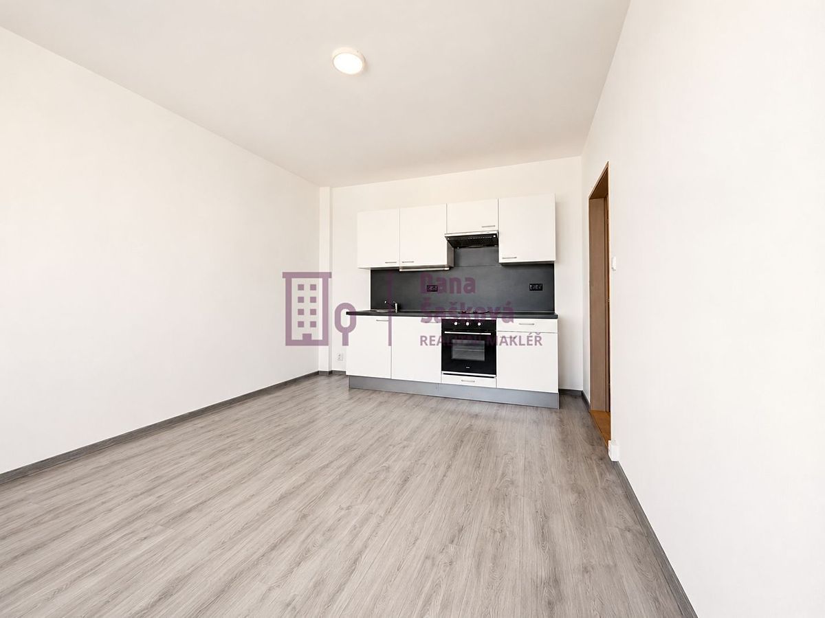 Pronájem bytu 2+kk 31 m²