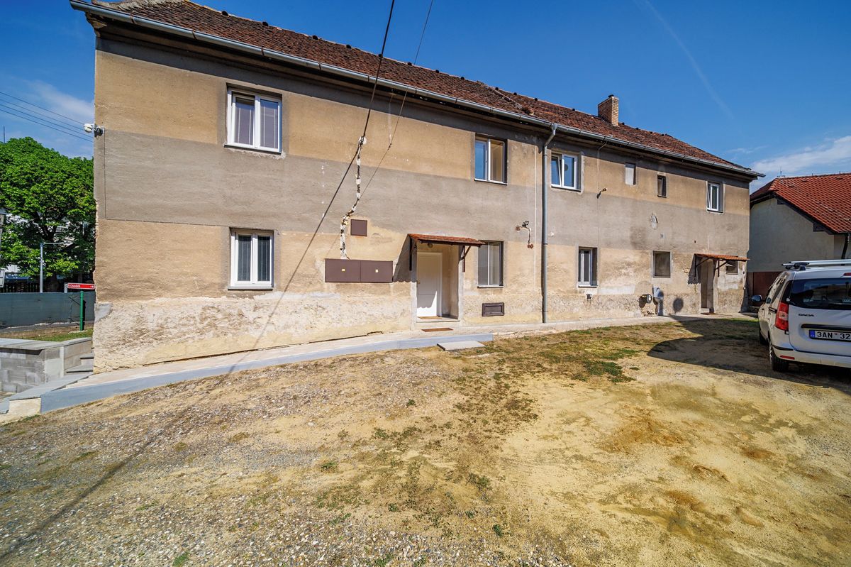Prodej rodinného domu 245 m², pozemek 634 m² – fotografie 5