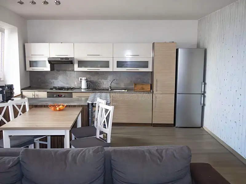 Pronájem rodinného domu 132 m², pozemek 1122 m², Černošín – náhled fotky 2