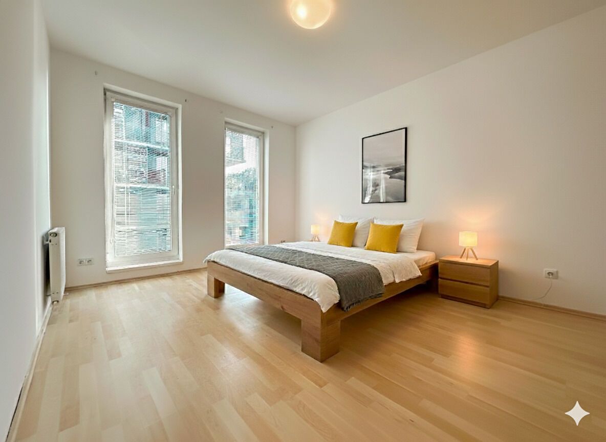 Pronájem bytu 2+kk 66 m² – fotografie 3
