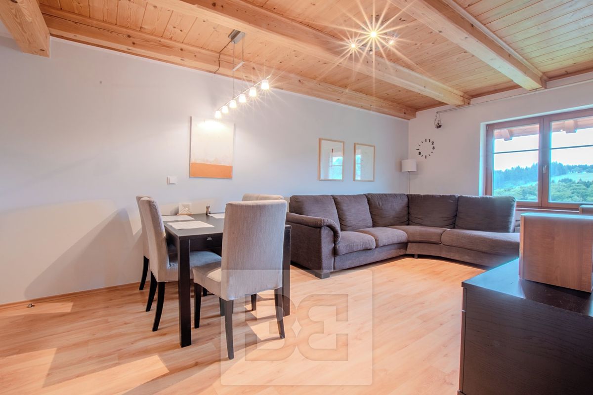 Pronájem bytu 3+kk 74 m² – fotografie 2