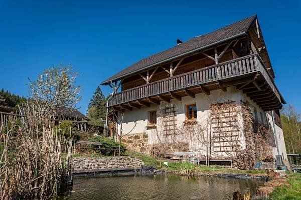 Prodej rodinného domu 340 m², pozemek 1210 m²
