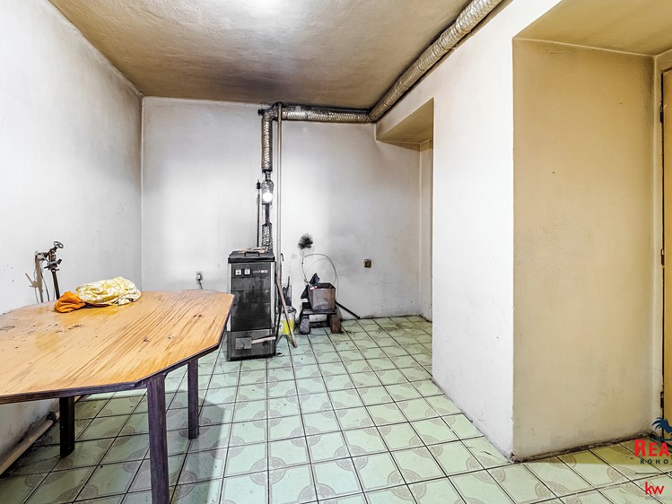Будинок на продаж, 330 м² (17 з 34)