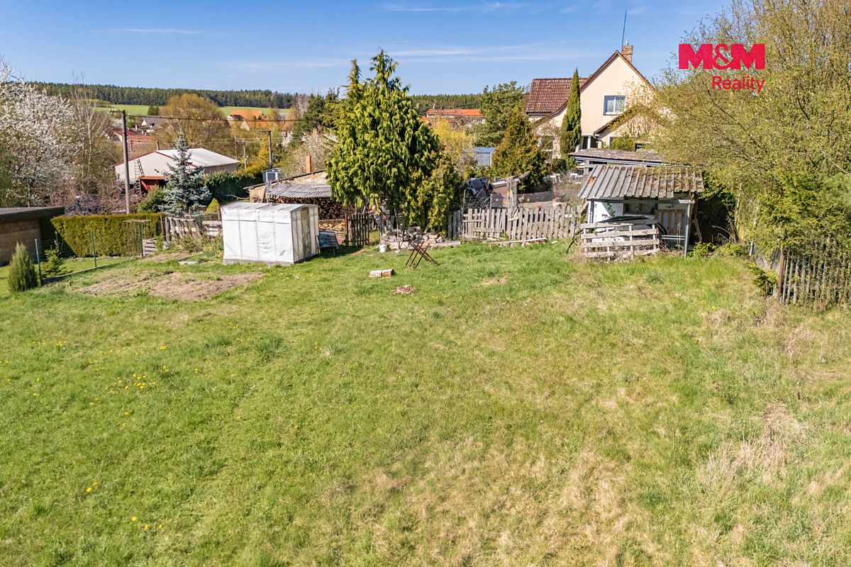Prodej stavebního pozemku 1161 m² – fotografie 2