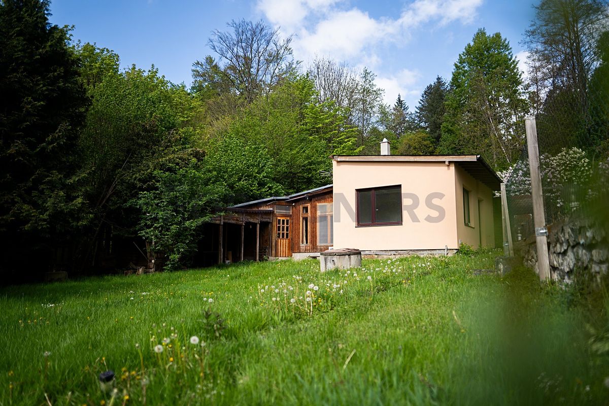 Prodej chalupy 57 m², pozemek 772 m² – fotografie 2