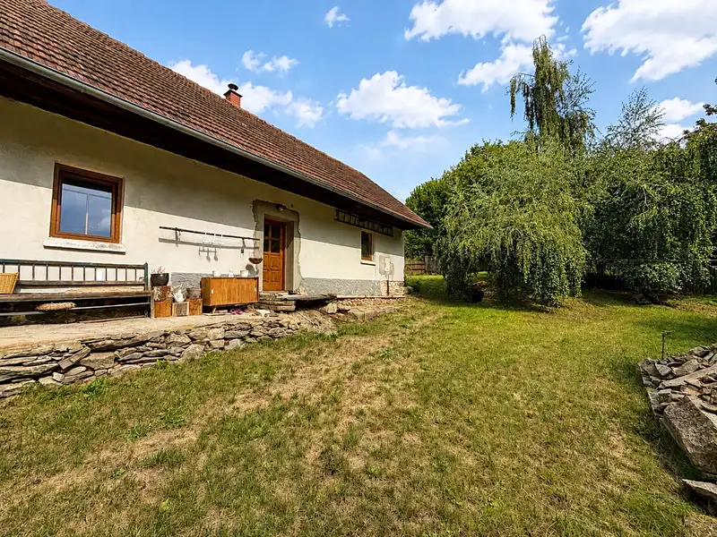 Prodej rodinného domu 75 m², pozemek 3420 m², Koberovice – náhled fotky 3