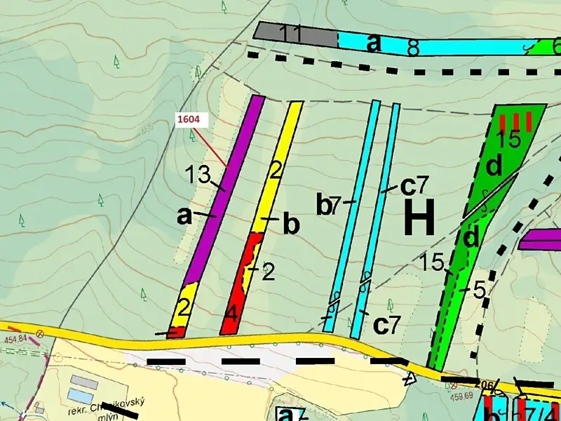 Dražba lesa 4076 m², Jesenice – náhled fotky 3