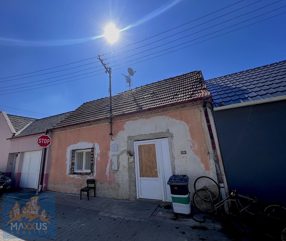 Prodej rodinného domu 85 m², pozemek 113 m² – fotografie 2