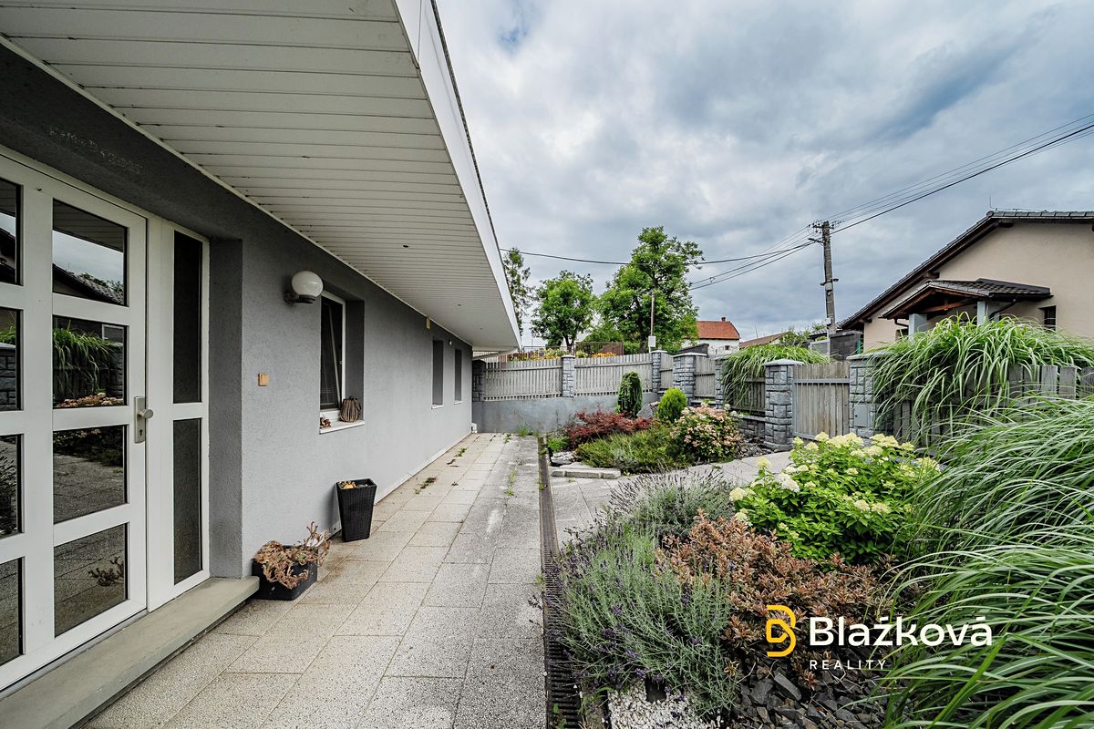 Prodej vícegeneračního domu 275 m², pozemek 799 m²
