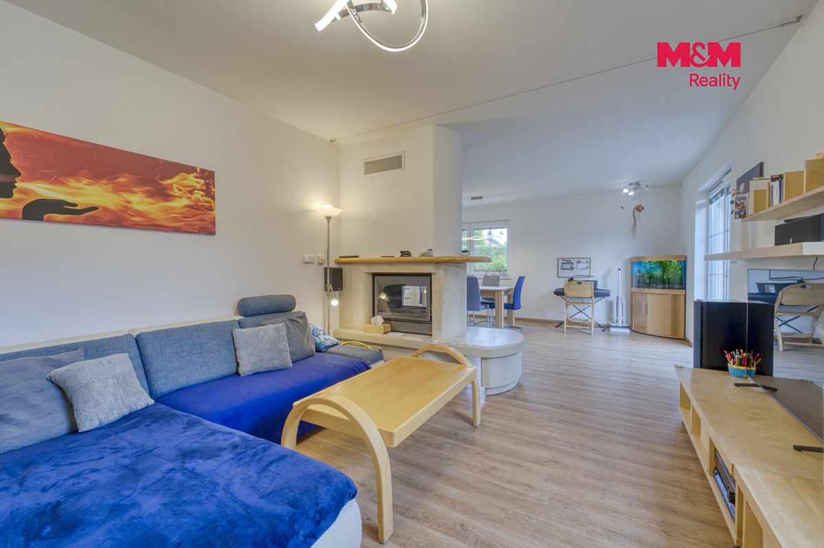 Prodej rodinného domu 171 m², pozemek 797 m² – fotografie 4