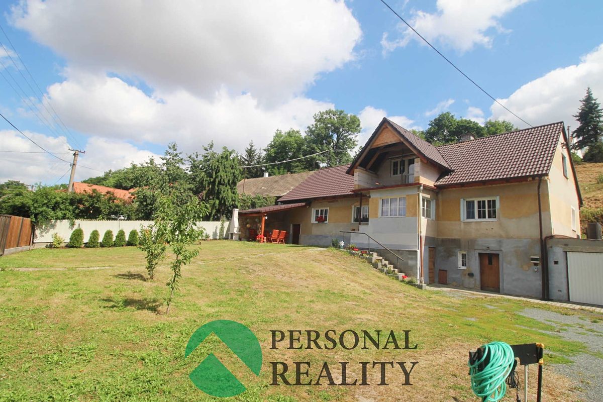 Prodej rodinného domu 100 m², pozemek 1453 m² – fotografie 2