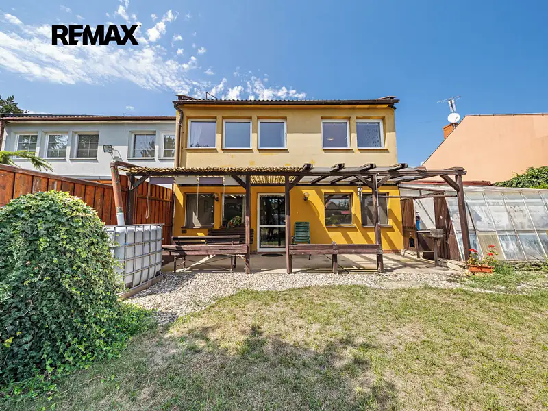 Prodej rodinného domu 138 m², pozemek 621 m², Vědomice – náhled fotky 2