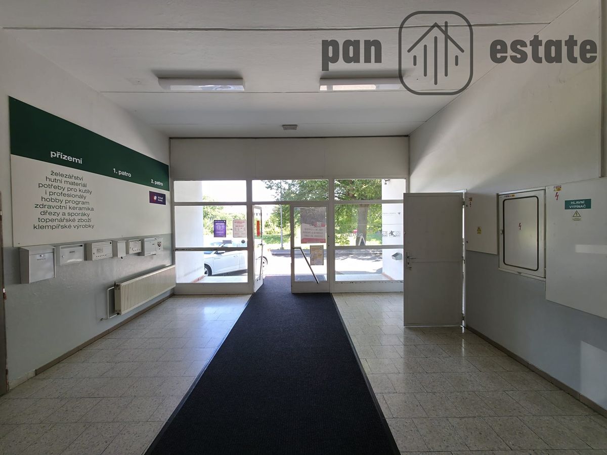 Pronájem obchodního prostoru 60 m² – fotografie 5