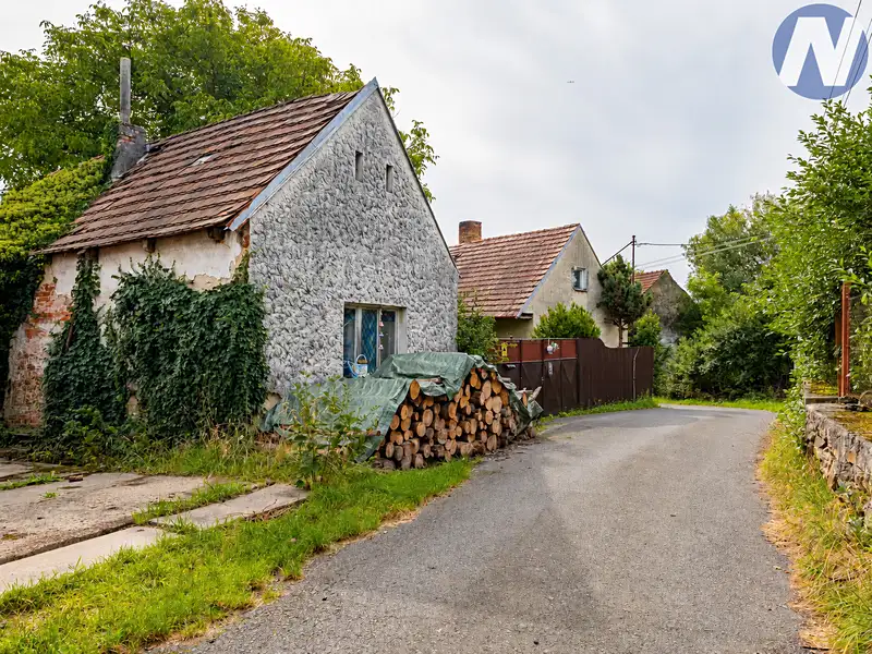 Prodej rodinného domu 172 m², pozemek 1212 m², Slabčice – náhled fotky 1