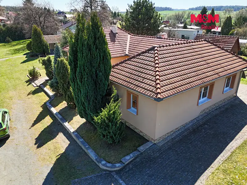 Prodej rodinného domu 120 m², pozemek 3903 m², Mostkovice – náhled fotky 3