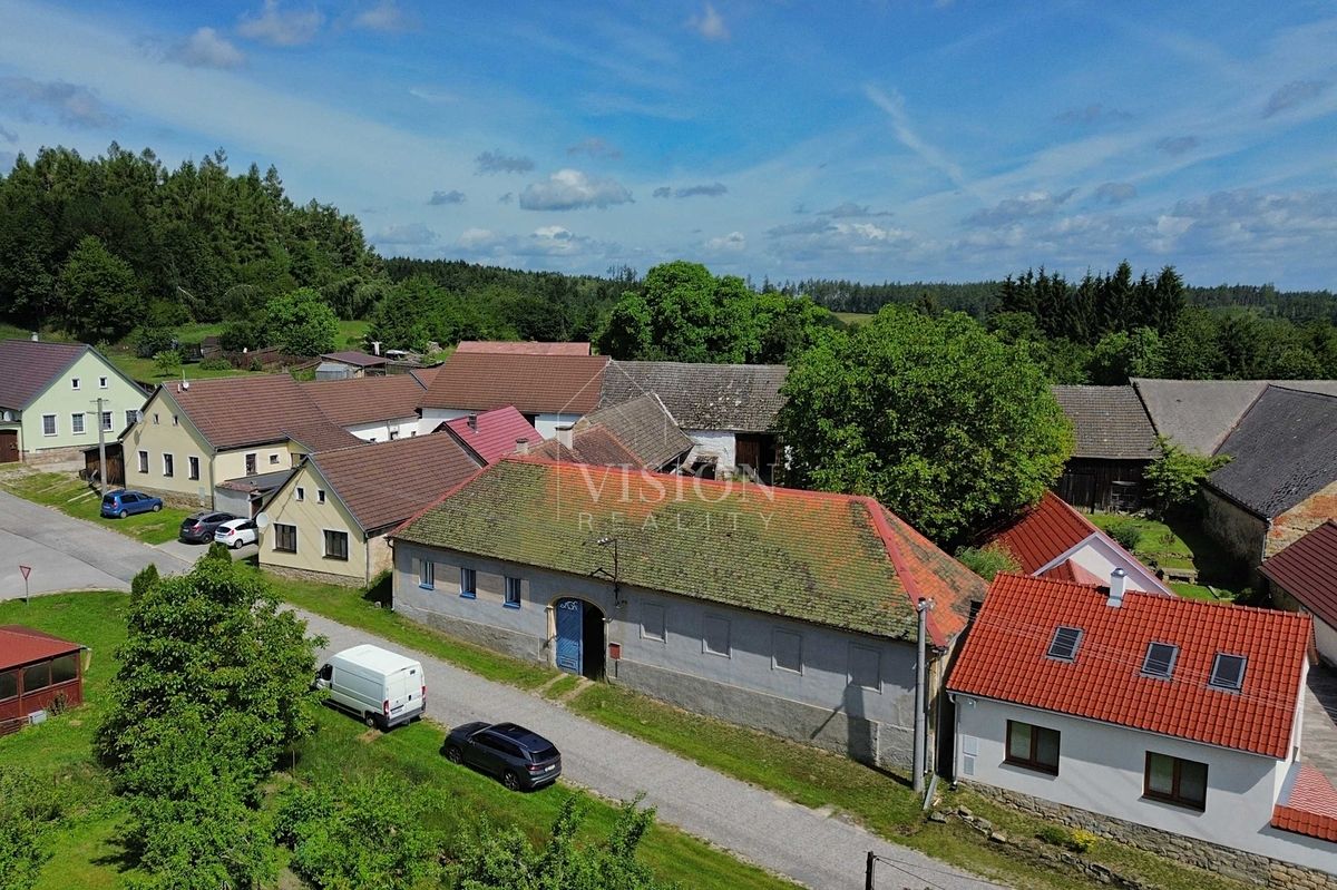 Prodej rodinného domu 92 m², pozemek 5036 m²
