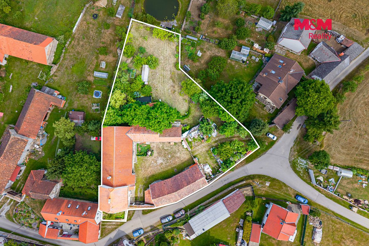 Prodej zemědělské usedlosti 177 m², pozemek 2818 m² – fotografie 2