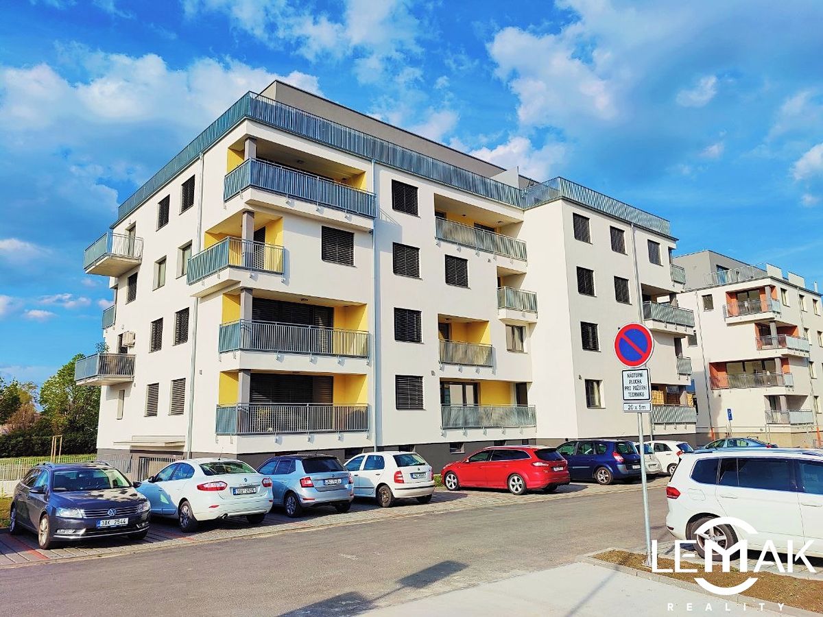 Pronájem bytu 2+kk 84 m²